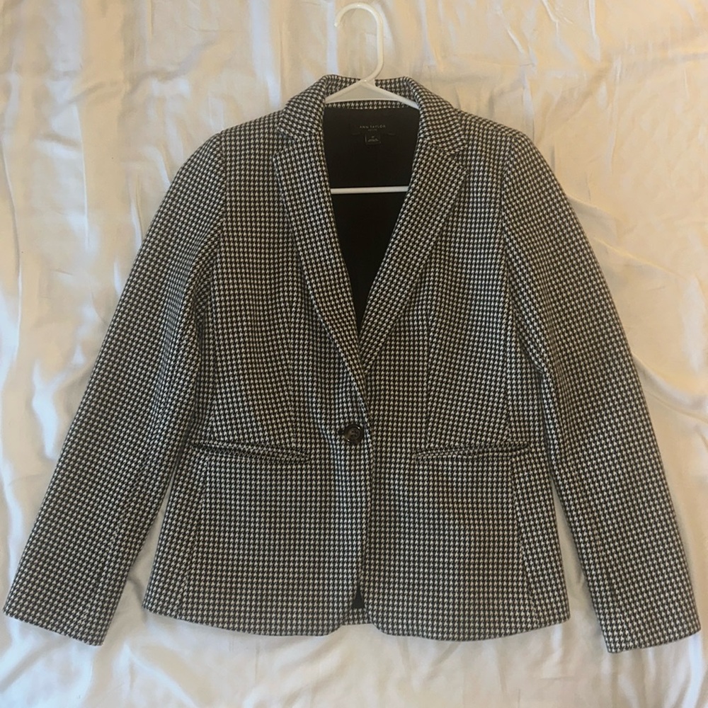 Ann Taylor Blazer